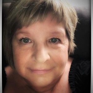 Meet your Posher, Cathy